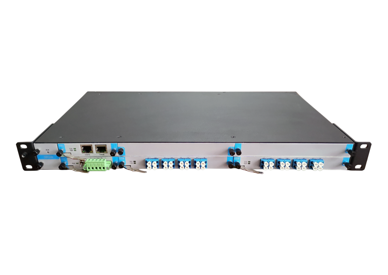 Оптический матричный коммутатор 8x8 для монтажа в стойку